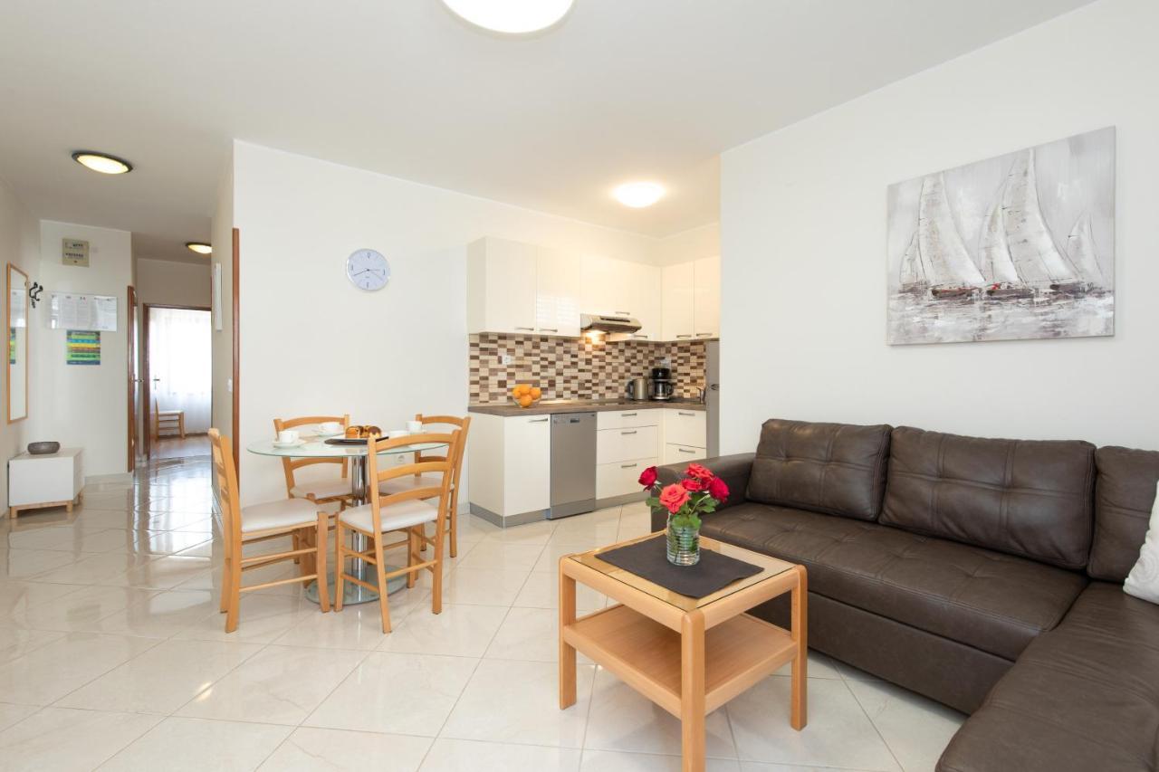 Apartments Dujmovic Ivo 2 Baška Extérieur photo