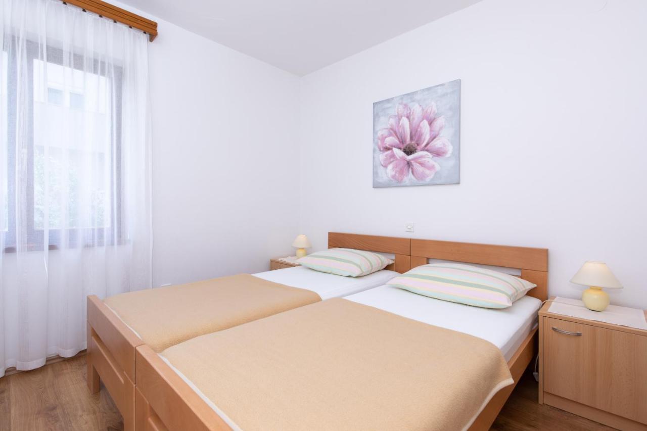 Apartments Dujmovic Ivo 2 Baška Extérieur photo