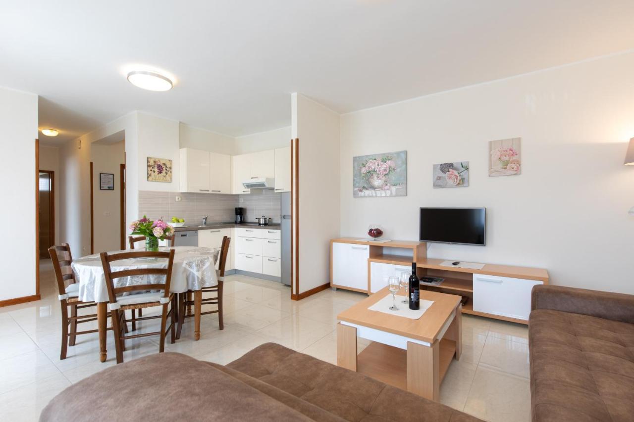 Apartments Dujmovic Ivo 2 Baška Extérieur photo
